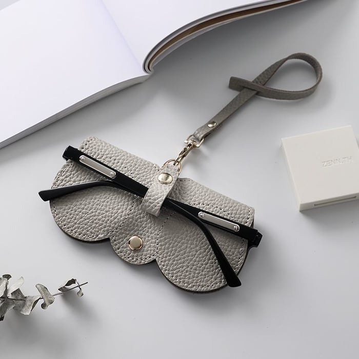 ✨Soft Leather Sunglasses Bag