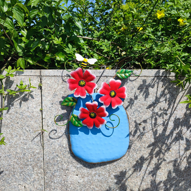Hand Painted Metal Vase Wall Hanging Decoration